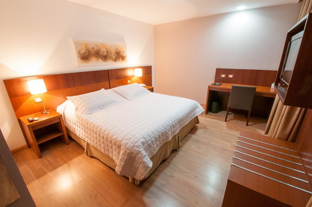 Hotel Jacques Georges Tower à Pelotas Extérieur photo