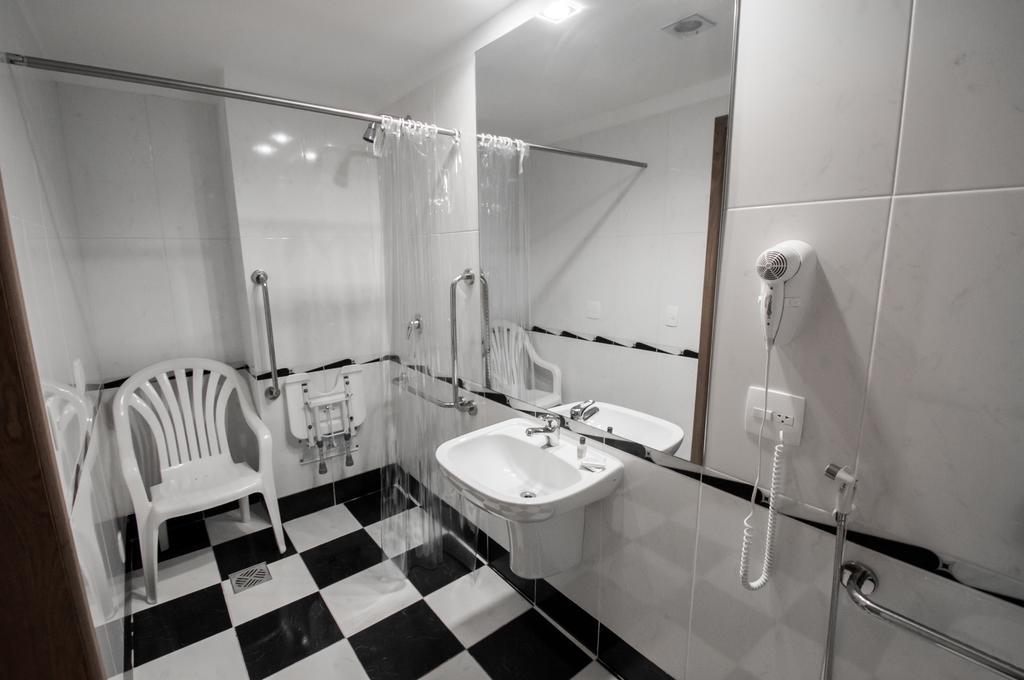 Hotel Jacques Georges Tower à Pelotas Extérieur photo